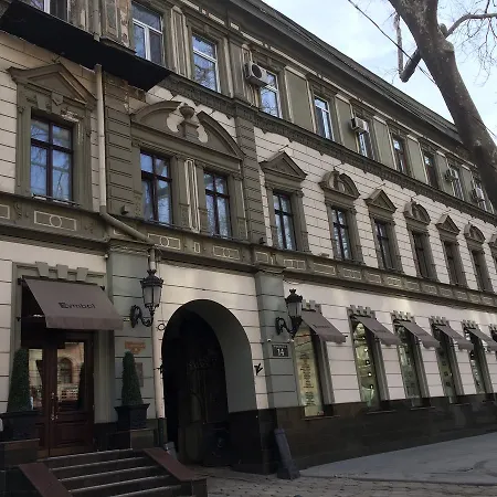 On Pushkinska 14